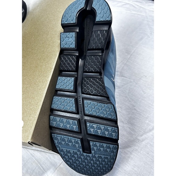 On Cloudrunner Waterproof Men\'s Size 11.5 - Black | Tide NIB Blue main image 7